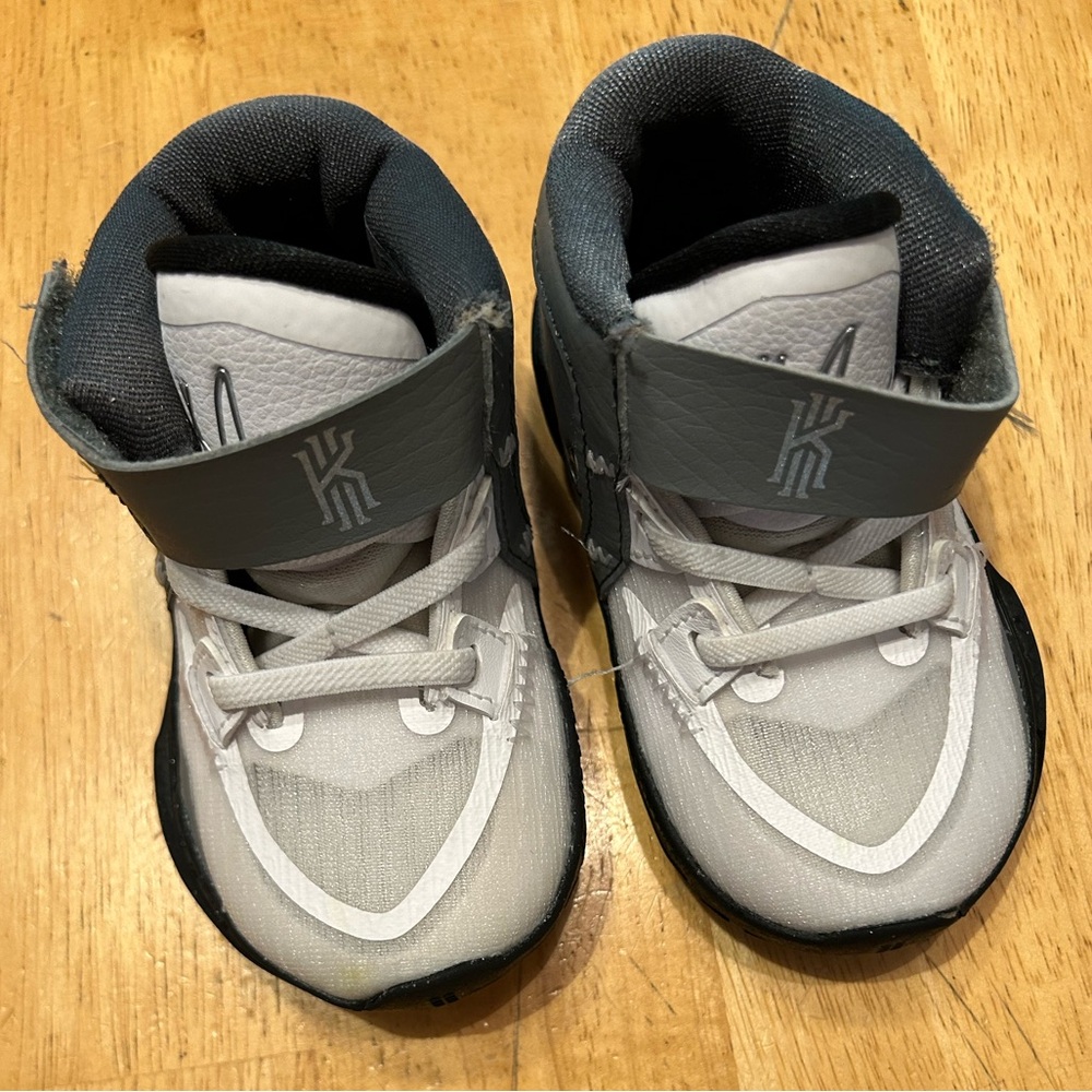 5c Kyrie Irving toddler sneakers